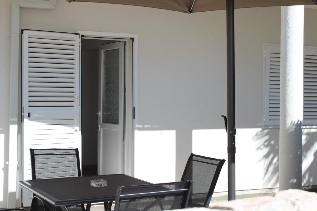 Apartmani "Mali Mago" Tribalj Exterior foto