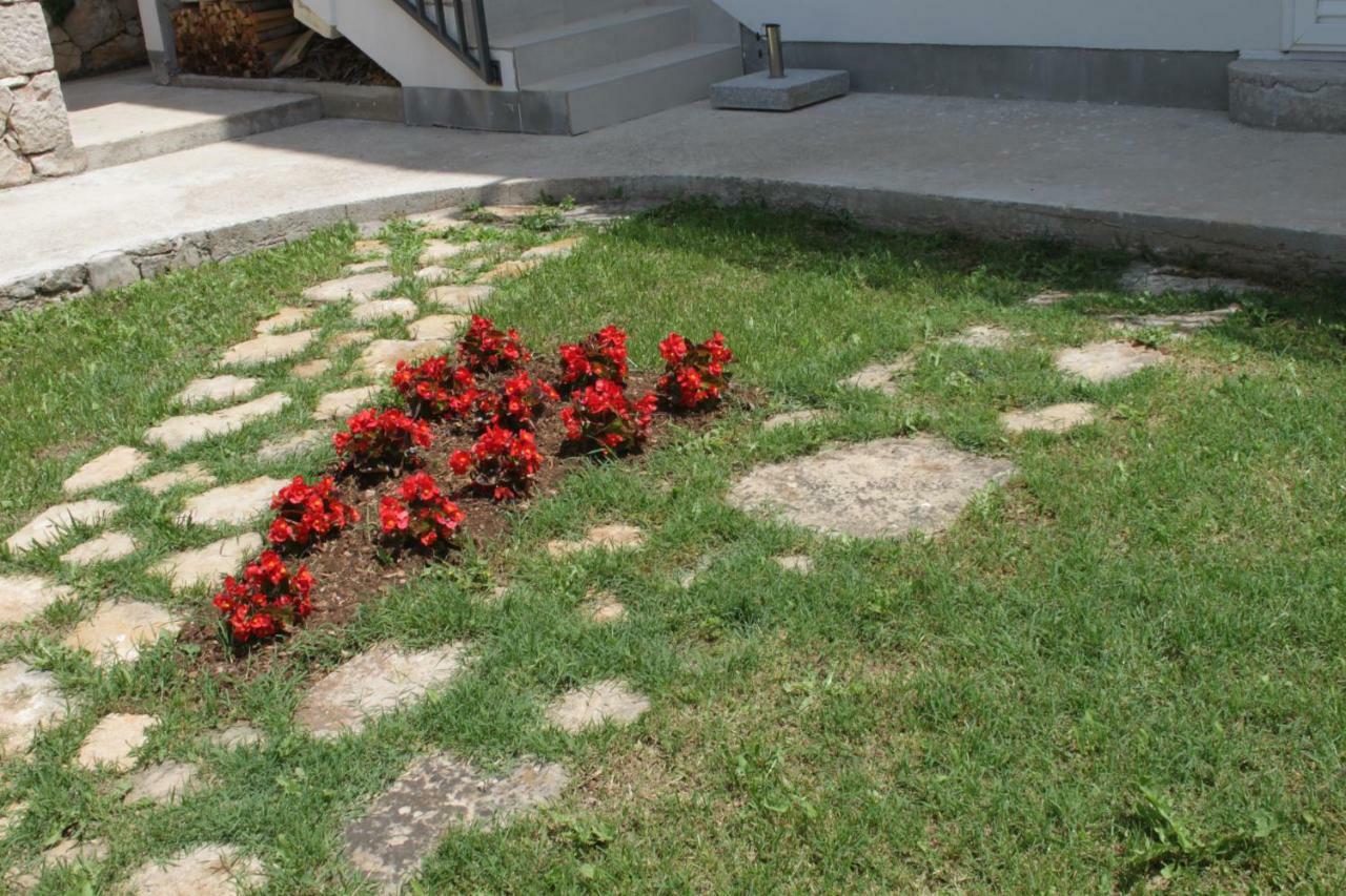 Apartmani "Mali Mago" Tribalj Exterior foto